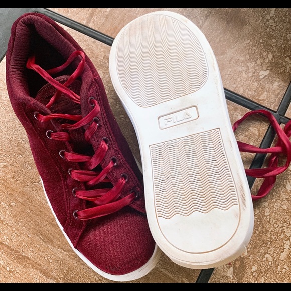 FILA shoes - Picture 3 of 3